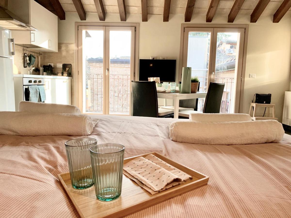 Niki O. Apartments Parma Kültér fotó