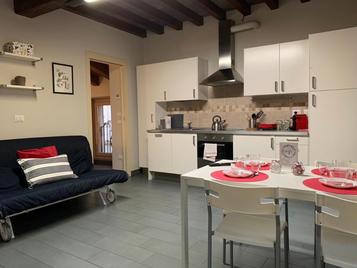 Niki O. Apartments Parma Kültér fotó