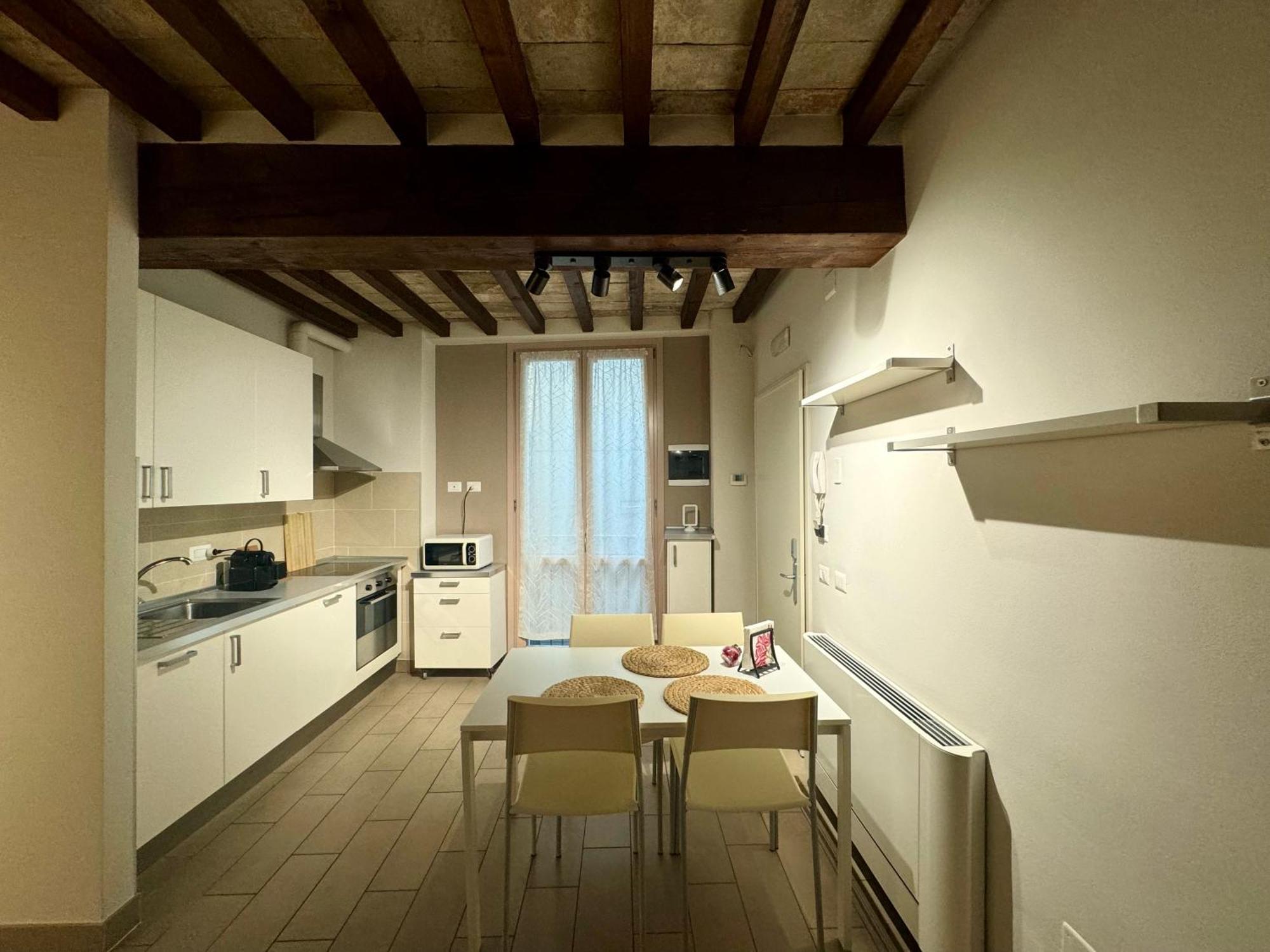 Niki O. Apartments Parma Kültér fotó