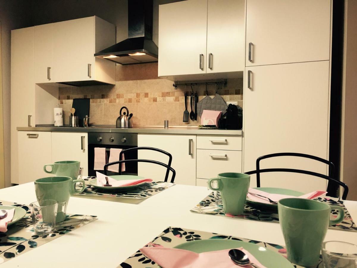 Niki O. Apartments Parma Kültér fotó