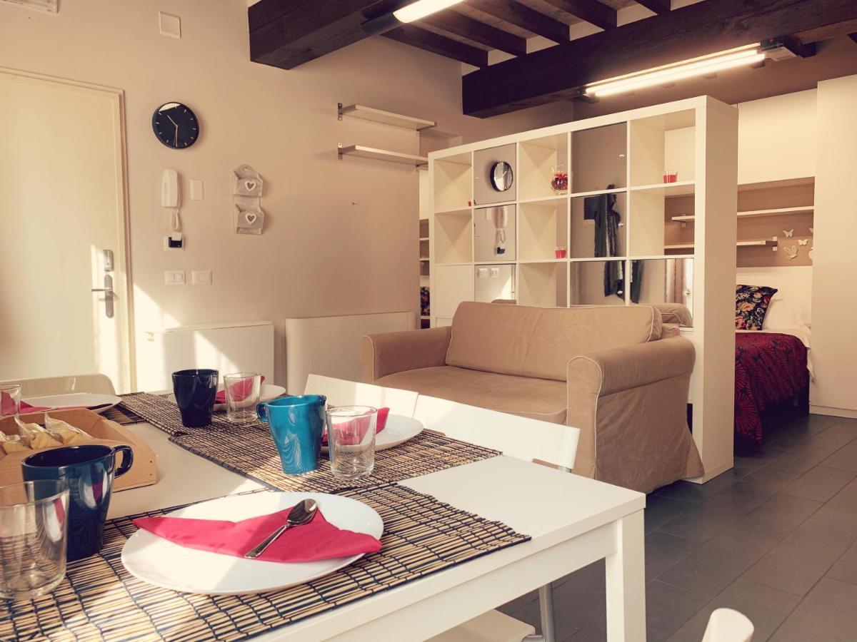 Niki O. Apartments Parma Kültér fotó